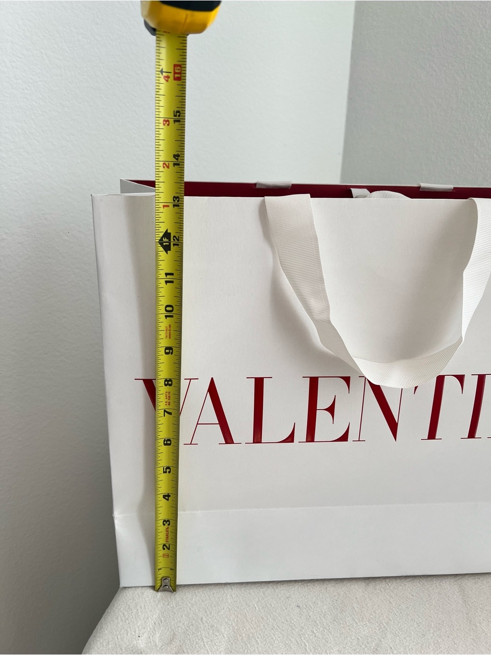 Valentino White Shopper with Red Logo - Picture 3 of 6